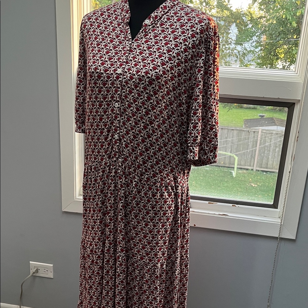 Max Studio Red and White Midi Dress 1X - Picture 3 of 4